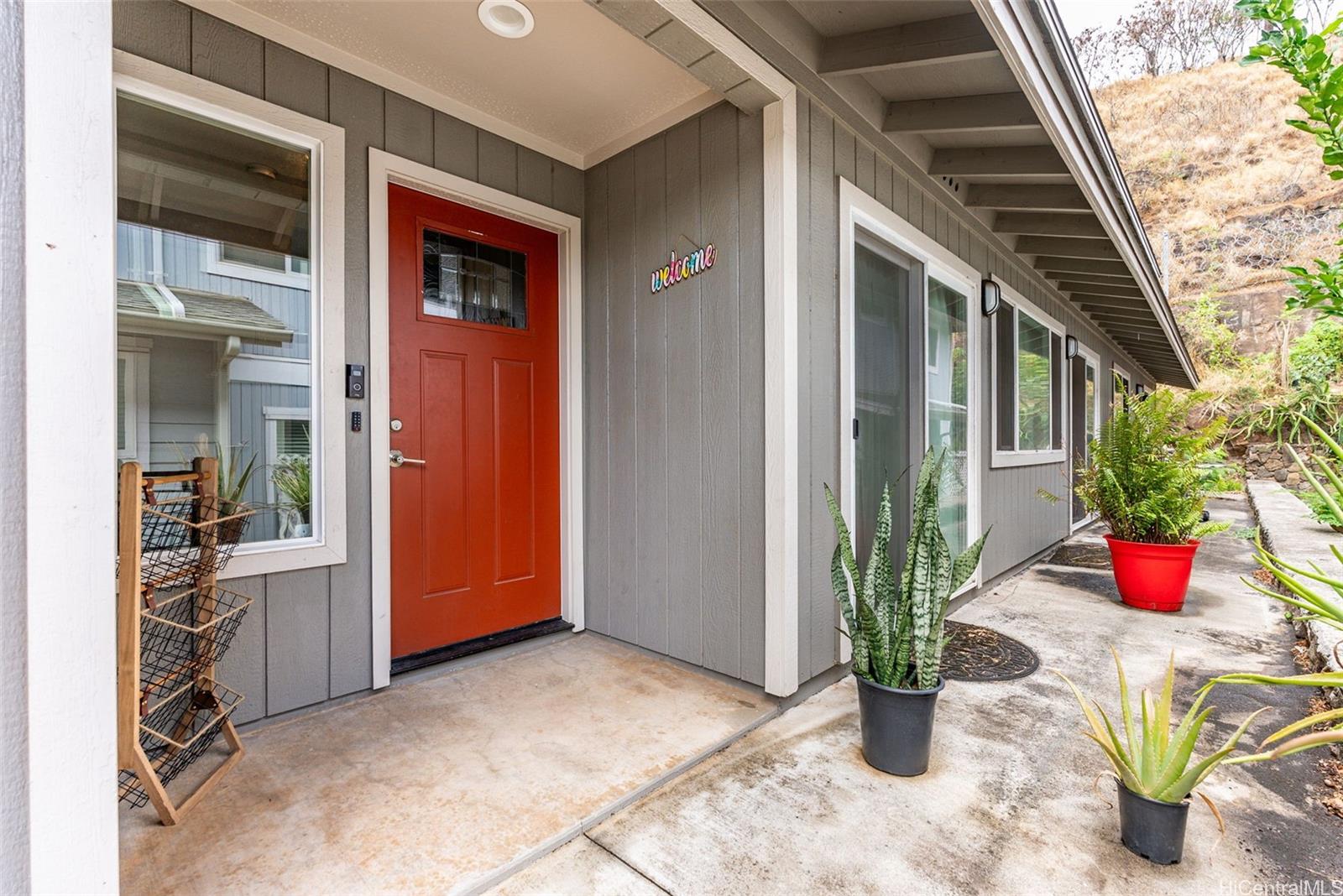 94-536  Koaleo Street Robinson Heights, Waipahu home - photo 17 of 20