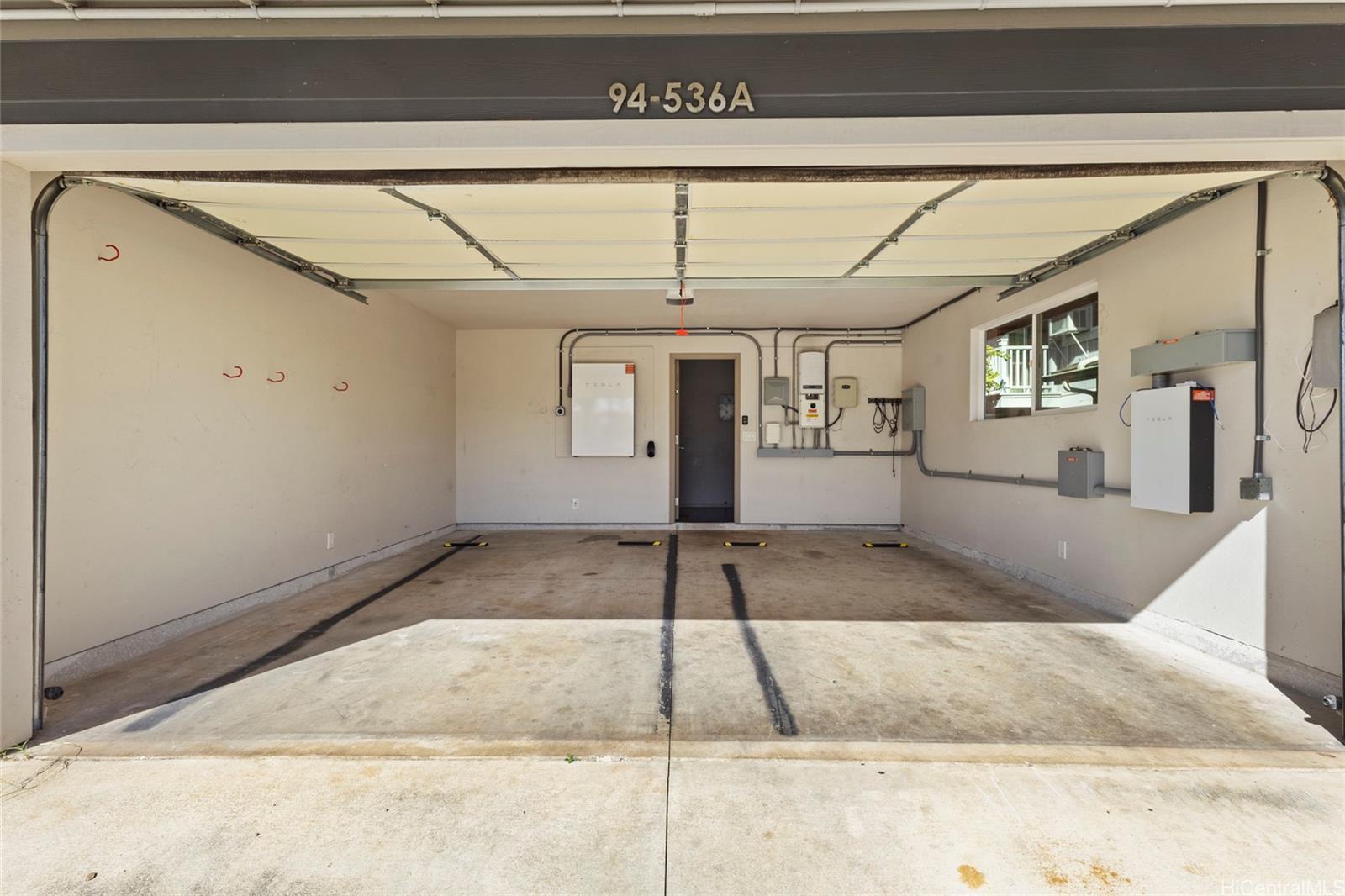 94-536  Koaleo Street Robinson Heights, Waipahu home - photo 25 of 25