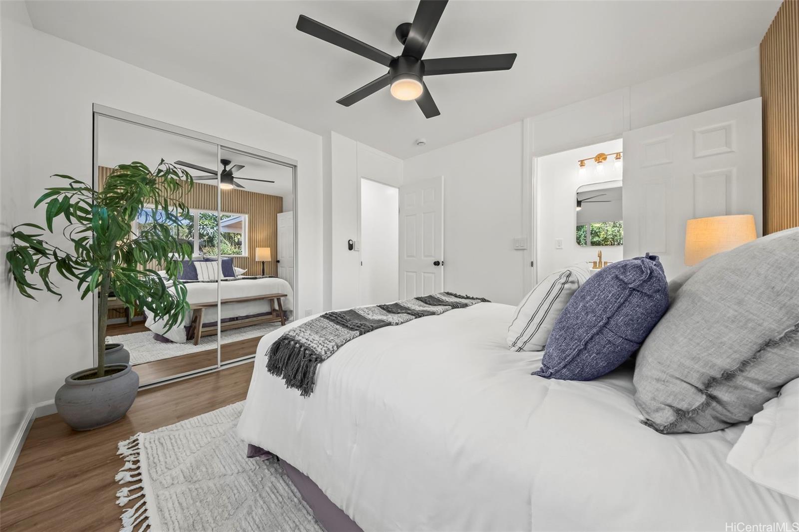 94-540  Loaa Street Harbor View, Waipahu home - photo 18 of 25