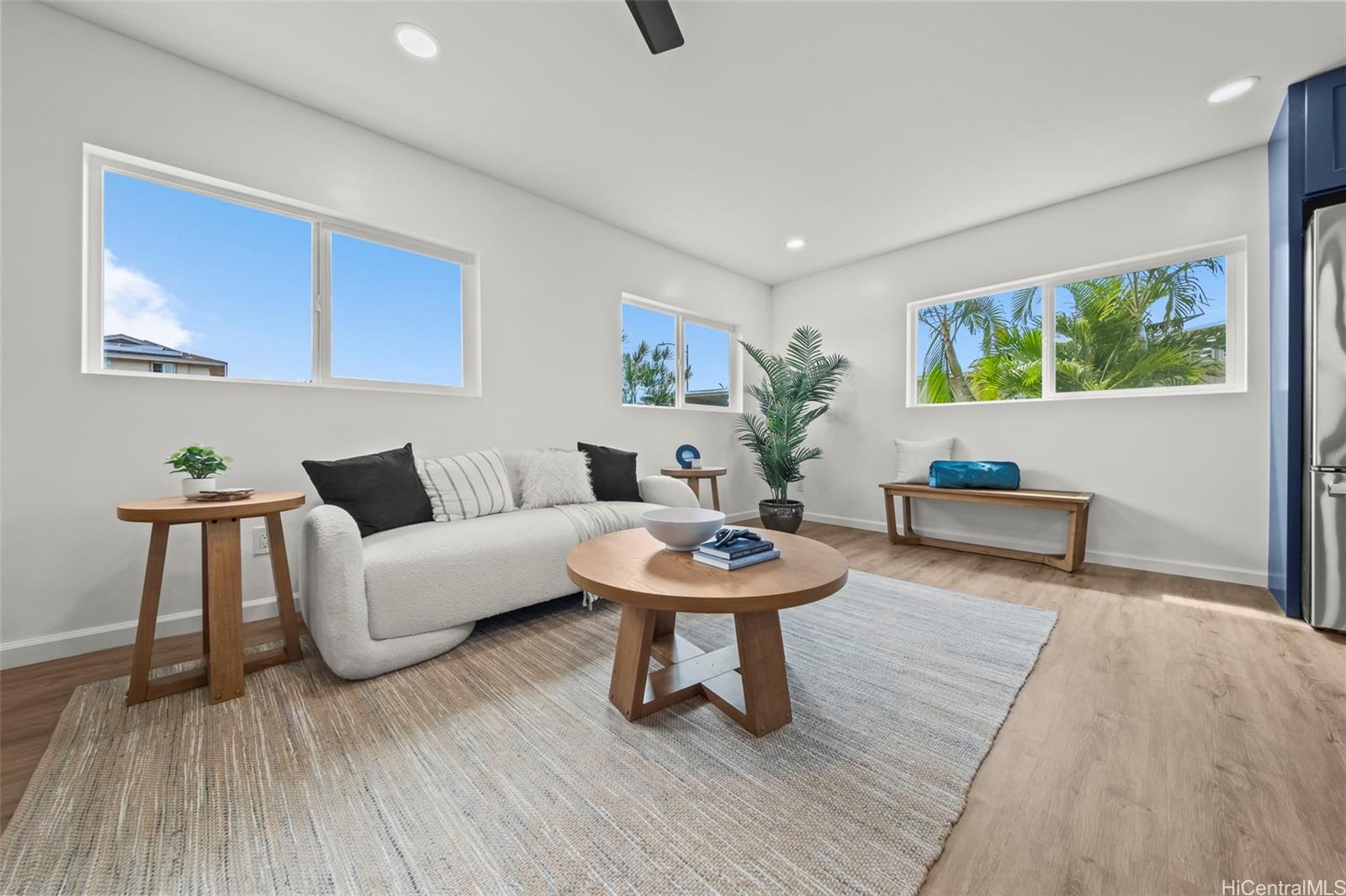 94-540  Loaa Street Harbor View, Waipahu home - photo 7 of 25