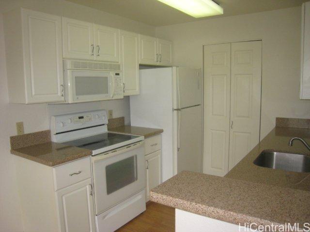 94-540 Lumiauau St Waipahu - Rental - photo 6 of 14