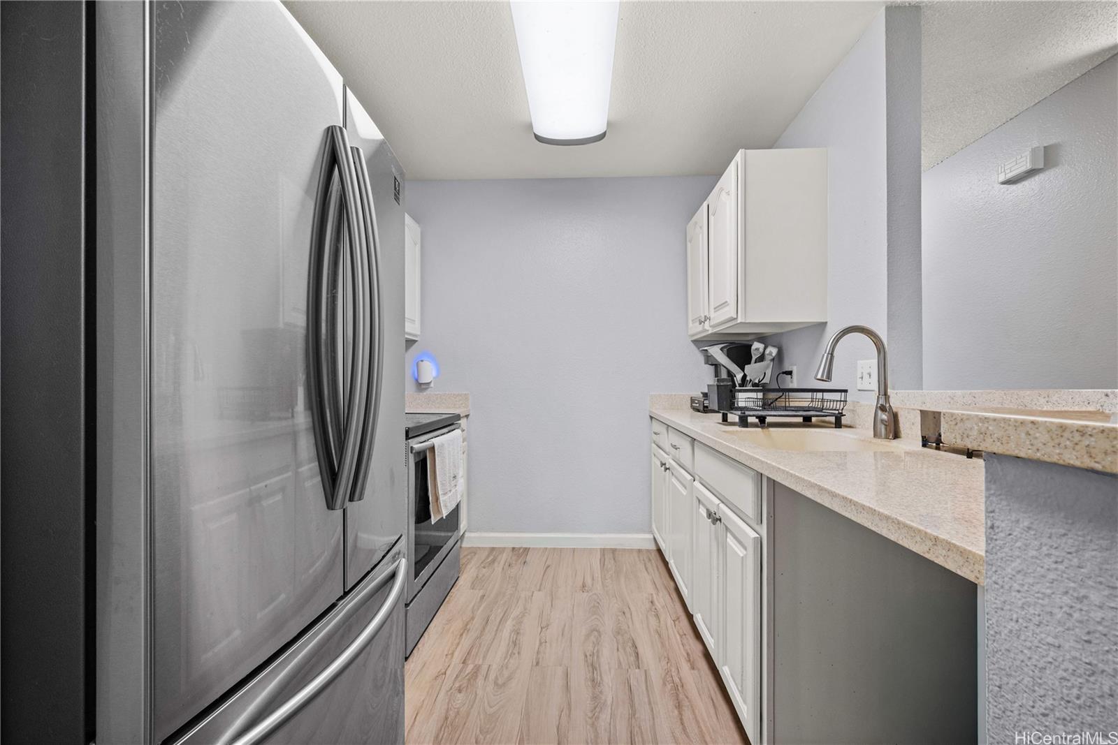 Waikele AOAO townhouse # S101, Waipahu, Hawaii - photo 8 of 23