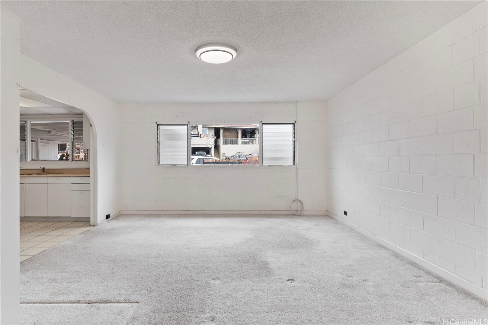 94-547  Hiahia Loop Waipahu-lower, Waipahu home - photo 13 of 25