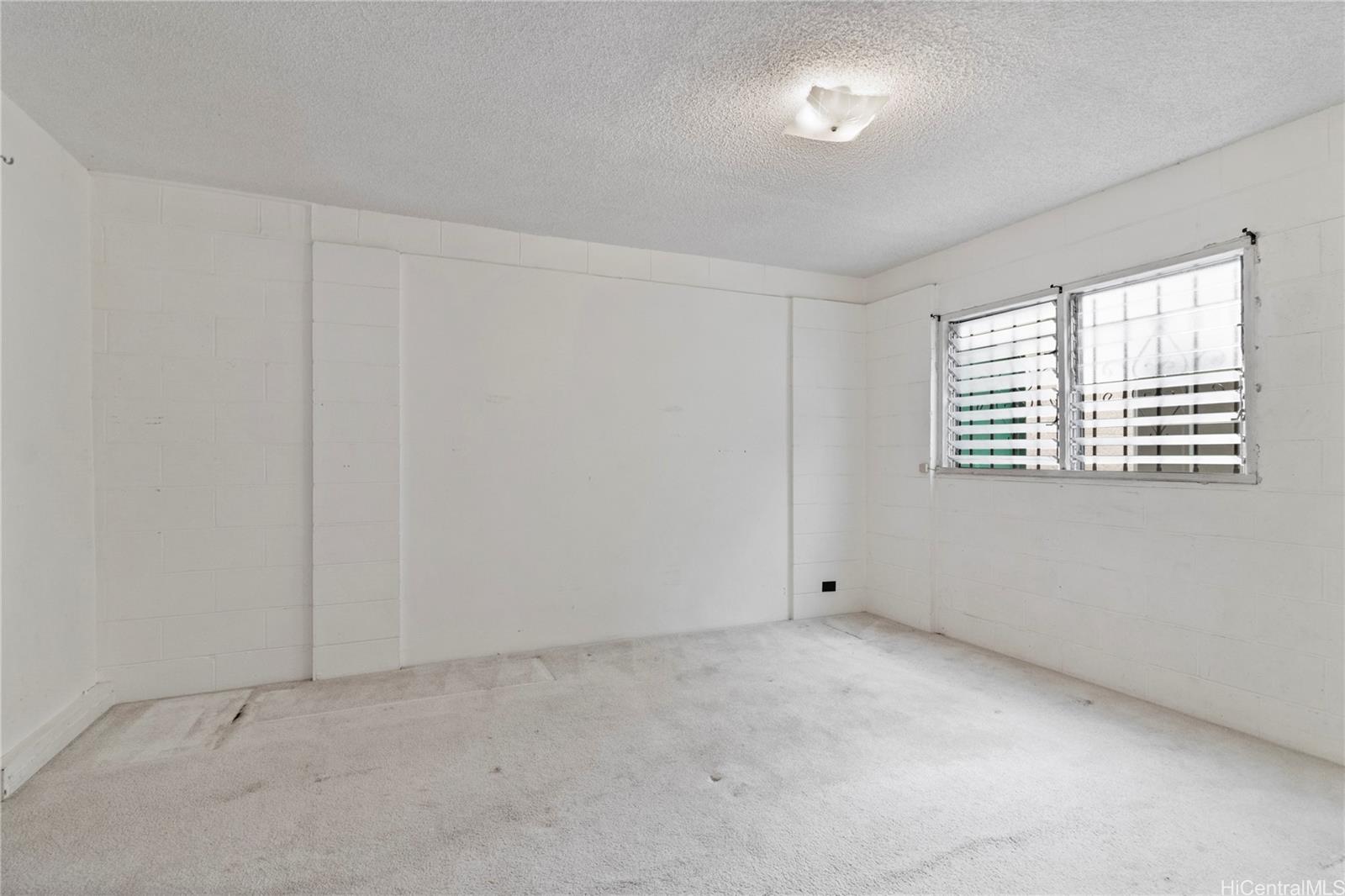 94-547  Hiahia Loop Waipahu-lower, Waipahu home - photo 16 of 25