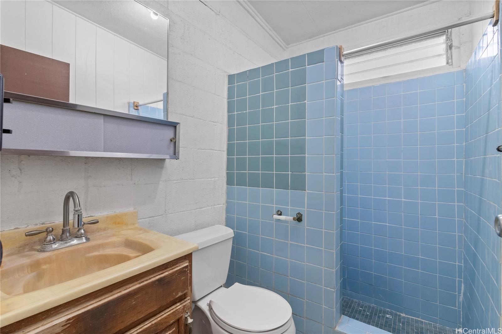 94-547  Hiahia Loop Waipahu-lower, Waipahu home - photo 17 of 25