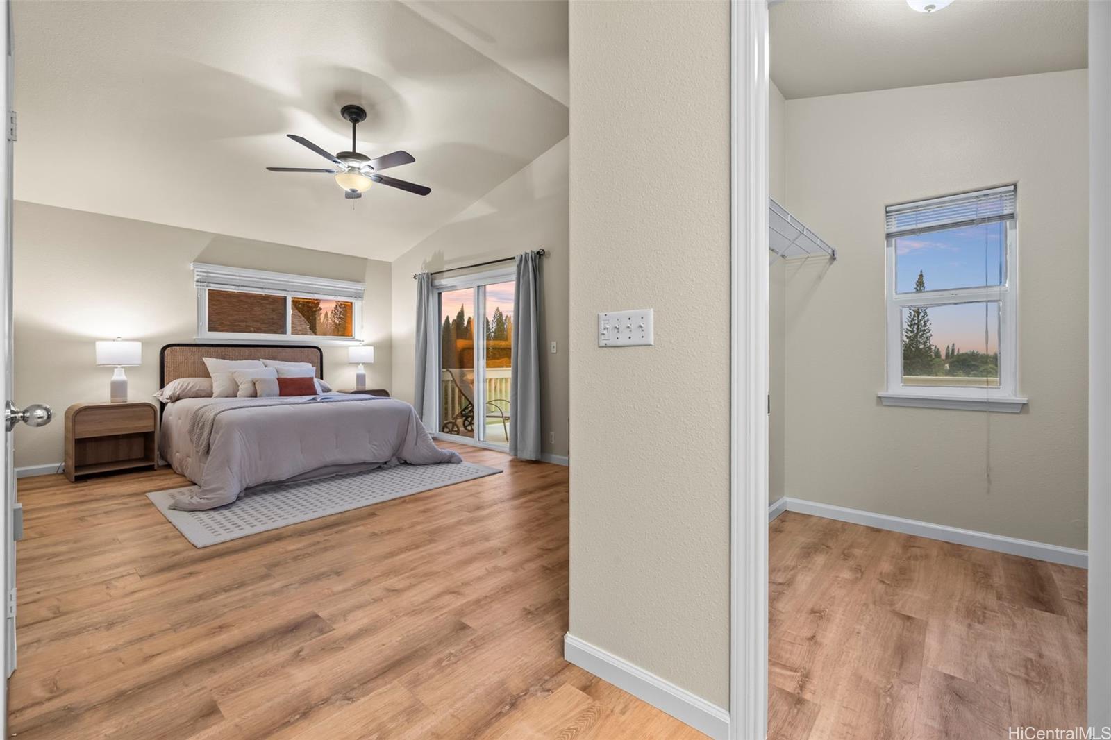 94-547  Lumiauau Street Waikele, Waipahu home - photo 13 of 23