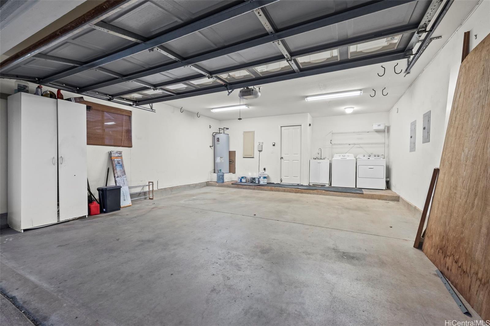 94-547  Lumiauau Street Waikele, Waipahu home - photo 20 of 23