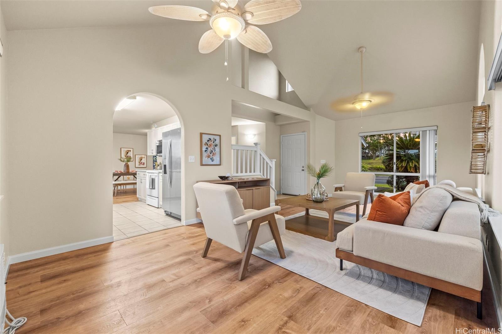 94-547  Lumiauau Street Waikele, Waipahu home - photo 6 of 23