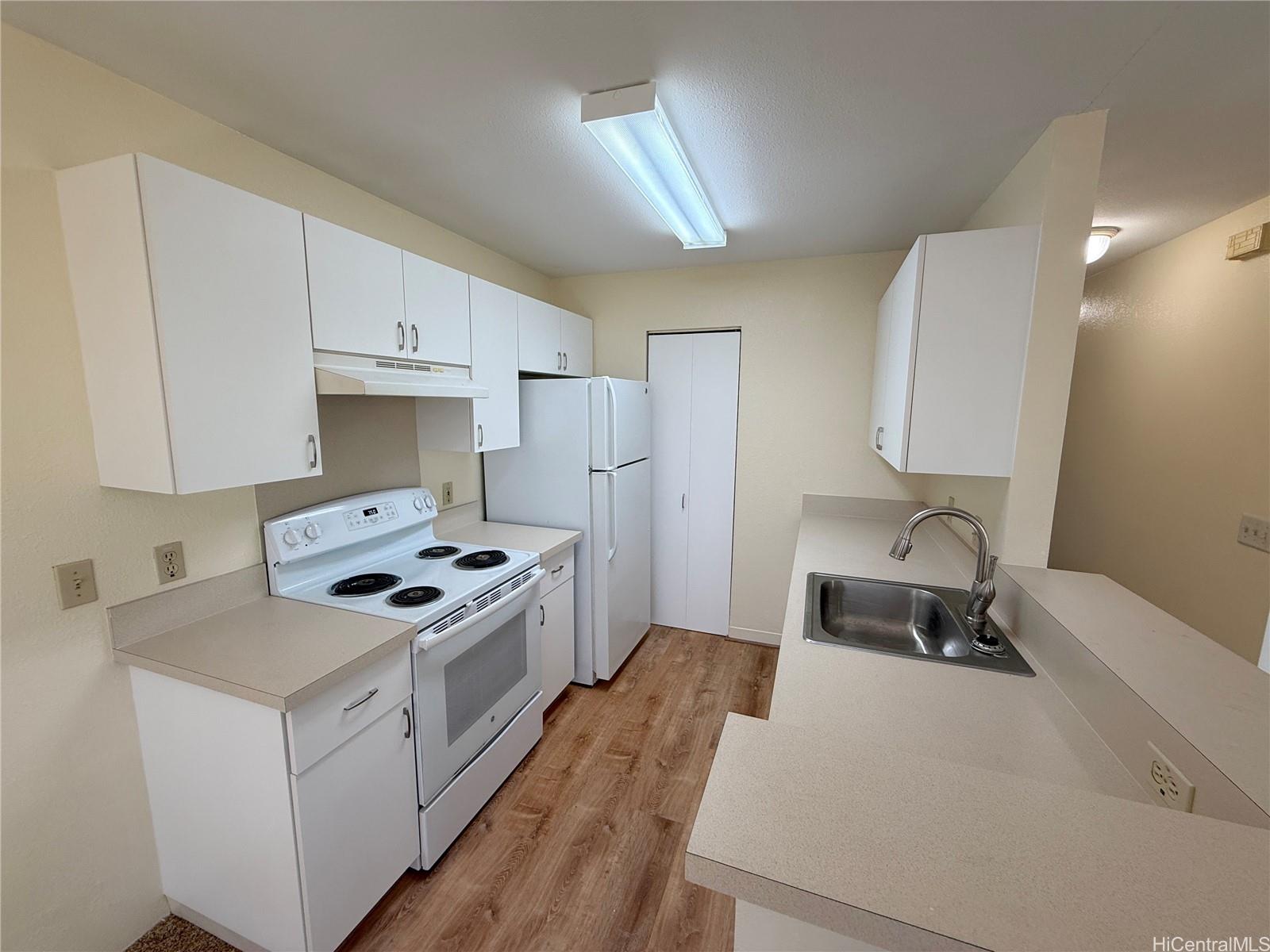 94-550 Lumiauau St Waipahu - Rental - photo 2 of 12