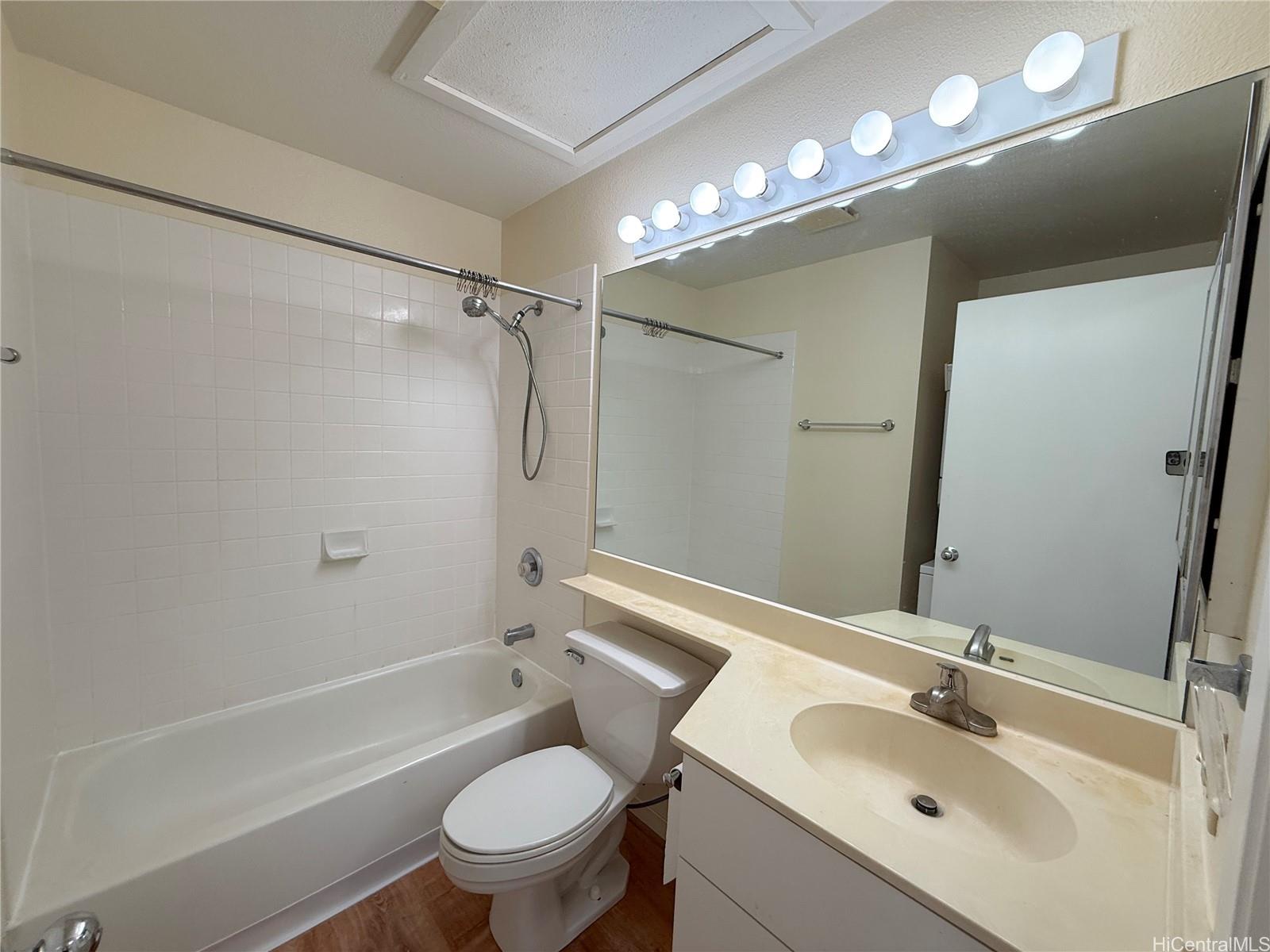 94-550 Lumiauau St Waipahu - Rental - photo 11 of 12