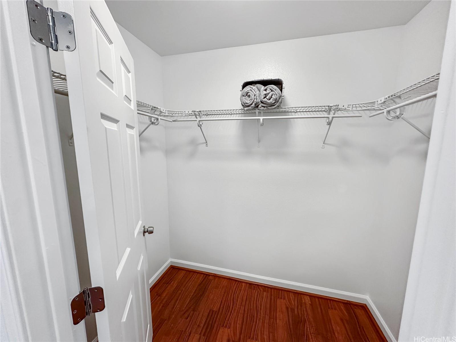 94-556  Koaleo Street Robinson Heights, Waipahu home - photo 14 of 25