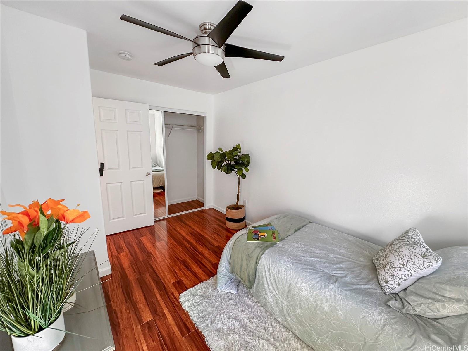 94-556  Koaleo Street Robinson Heights, Waipahu home - photo 21 of 25