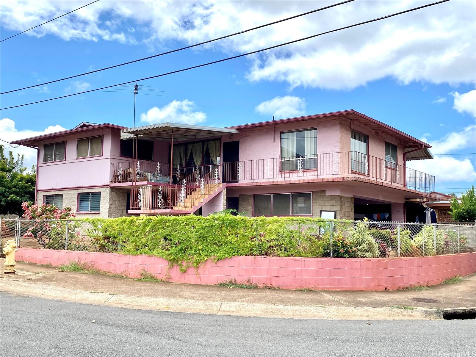 94560 Kahuanani Street , Waipahu house for sale Waipahu Triangle