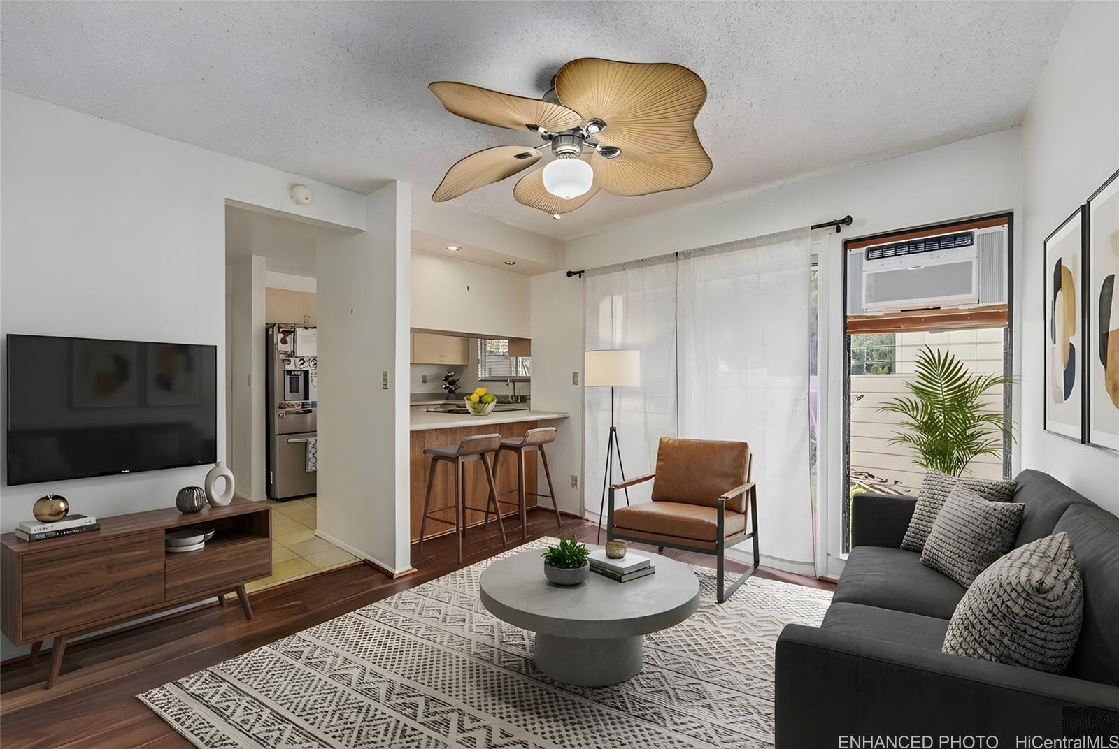 94-570  Holaniku Street Mililani Area, Central home - photo 19 of 23