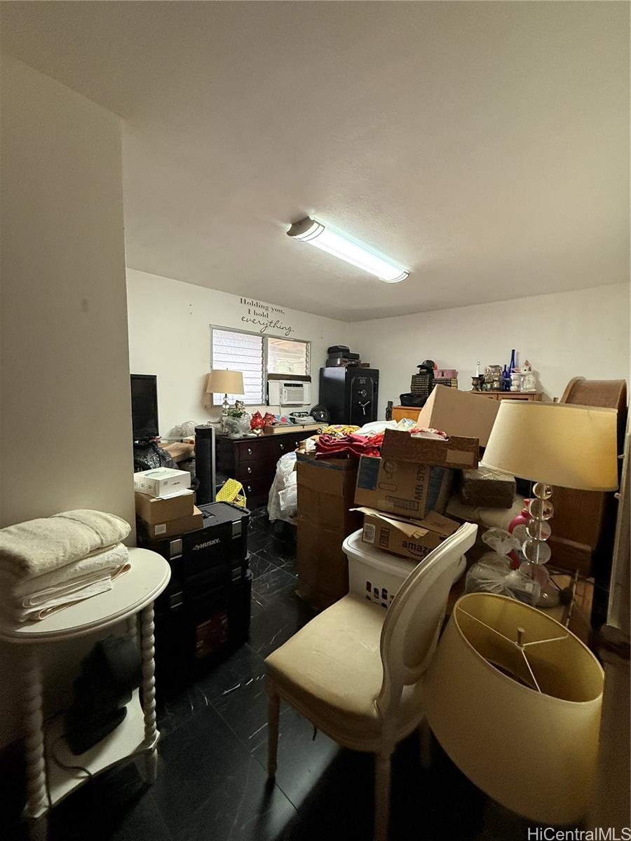 94-571  Anaaina Pl Waipahu Estates, Waipahu home - photo 5 of 16