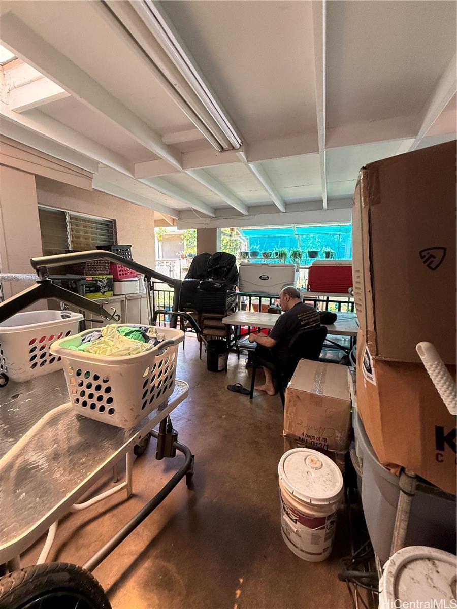 94-571  Anaaina Pl Waipahu Estates, Waipahu home - photo 7 of 16