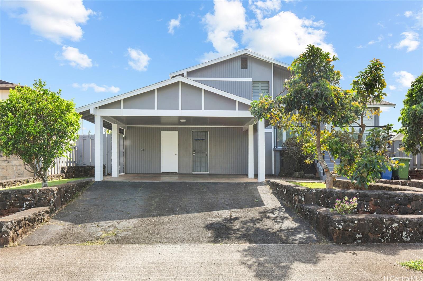 94-58  Puanane Loop Mililani Area, Central home - photo 2 of 25