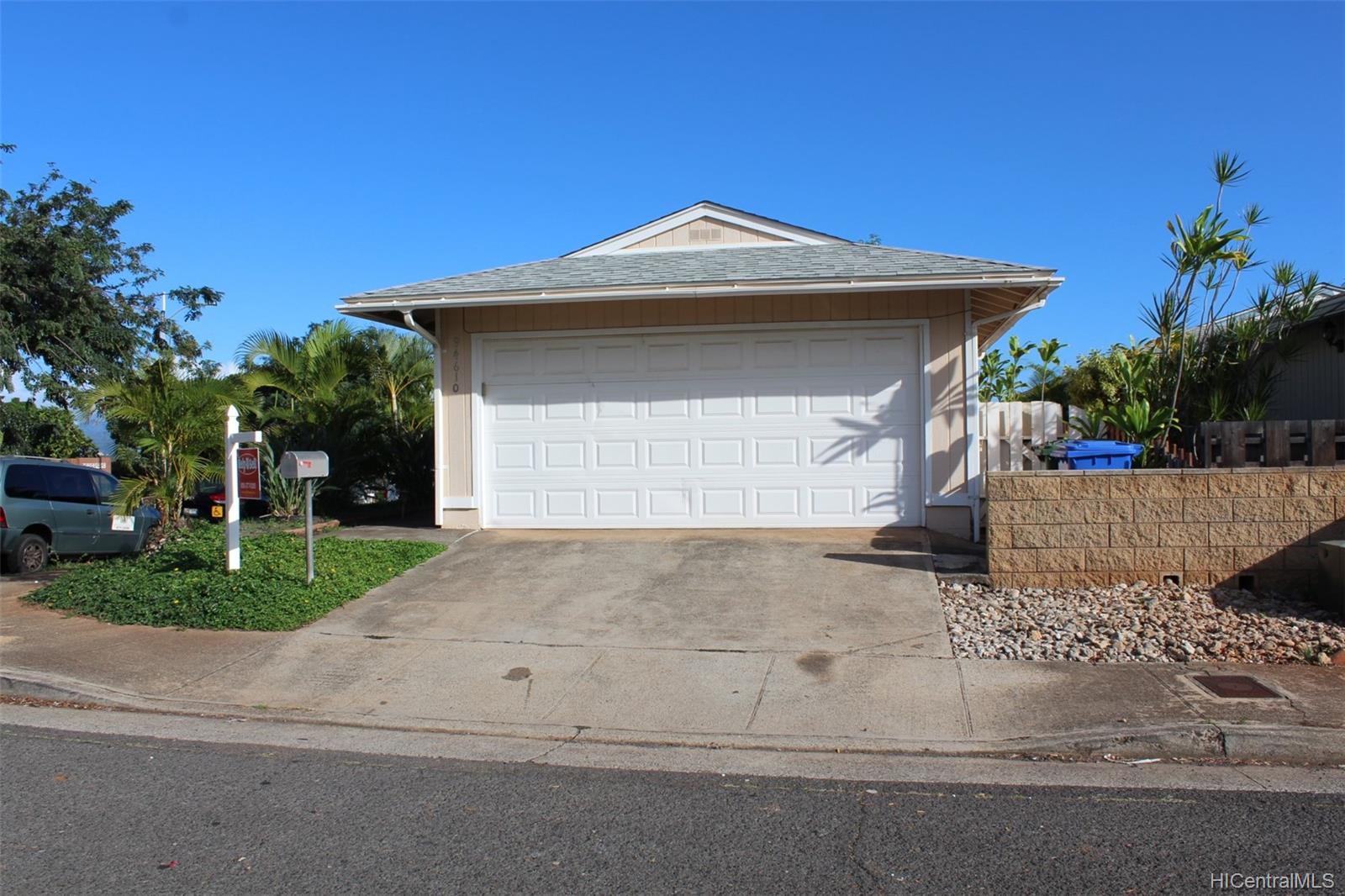 94610 Kaiewa Street , Waipahu house for sale Village Park Waipahu