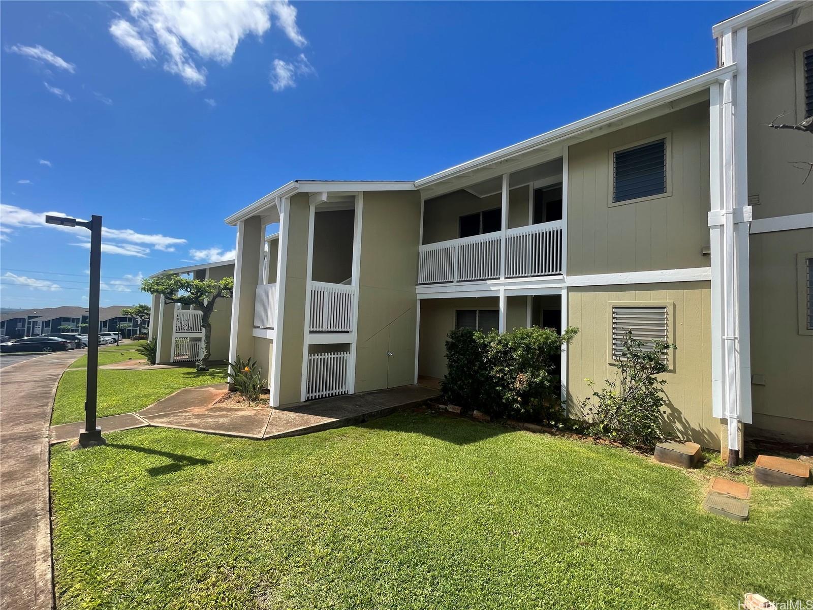 94615 Kahakea Street 10C Waipahu Hawaii Rental Parkview Village Condo