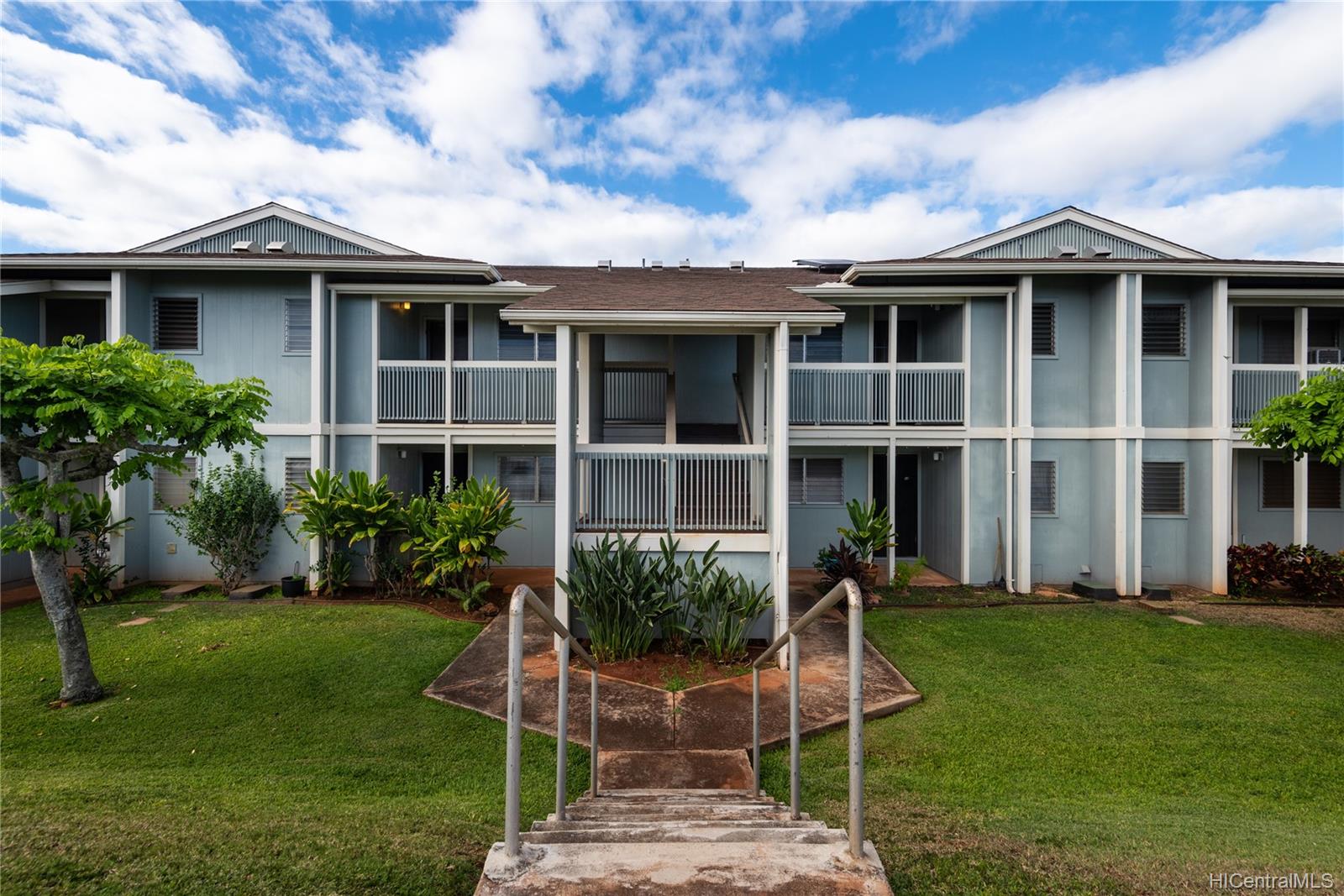 94615 Kahakea Street 5B, 94615 Kahakea Street, Waipahu Village Park townhouse Sold