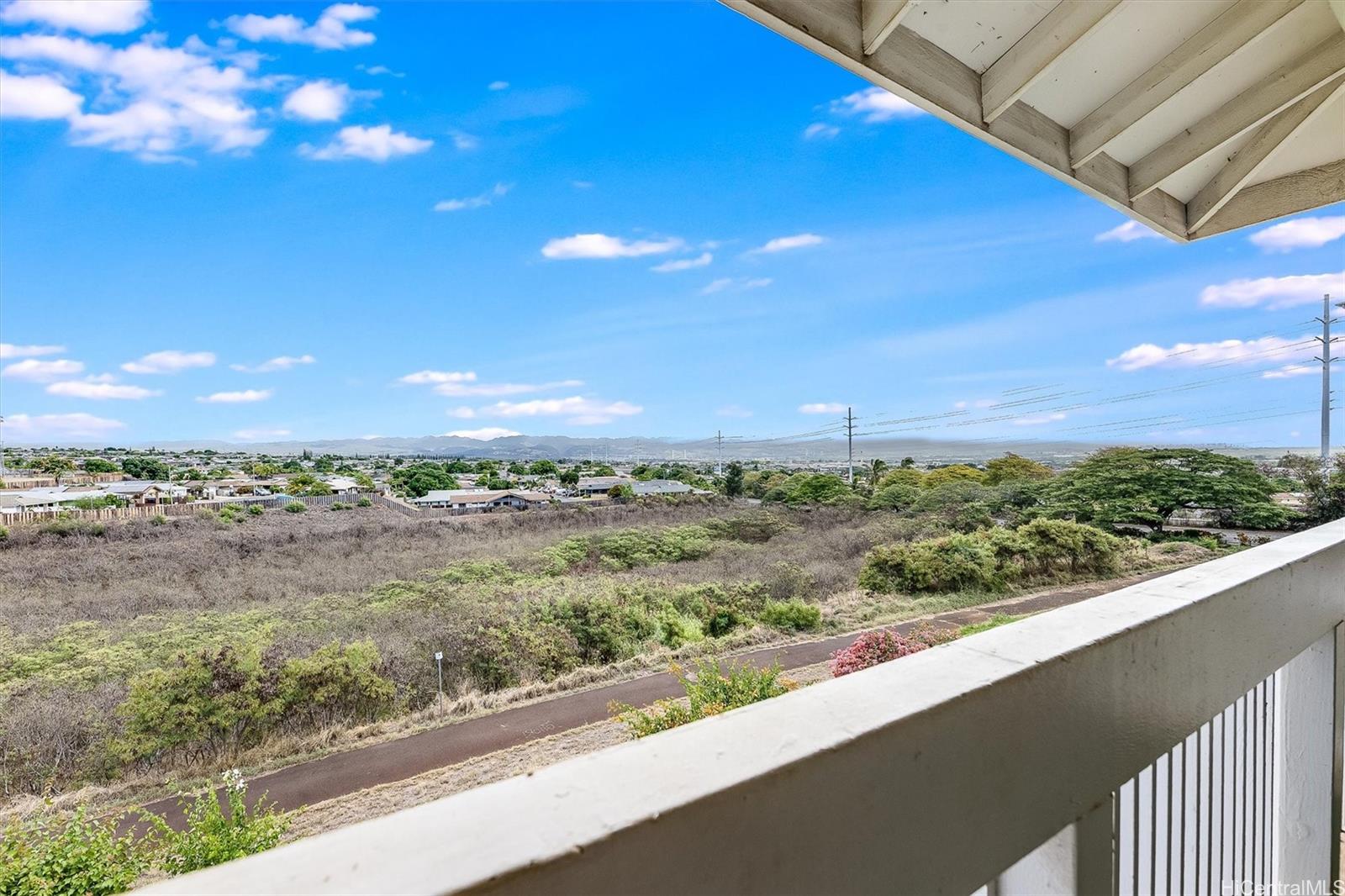 Village Park CA townhouse # 7D, Waipahu, Hawaii - photo 18 of 21