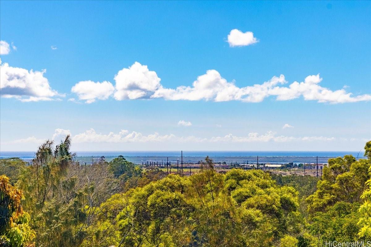 94-629  Kuaie Street Mililani Area, Central home - photo 13 of 25