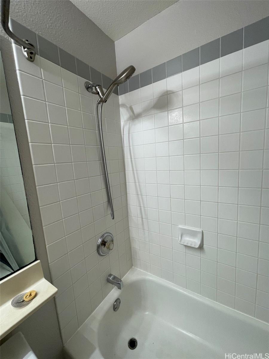 Parkglen At Waikele condo # BB203, Waipahu, Hawaii - photo 11 of 15