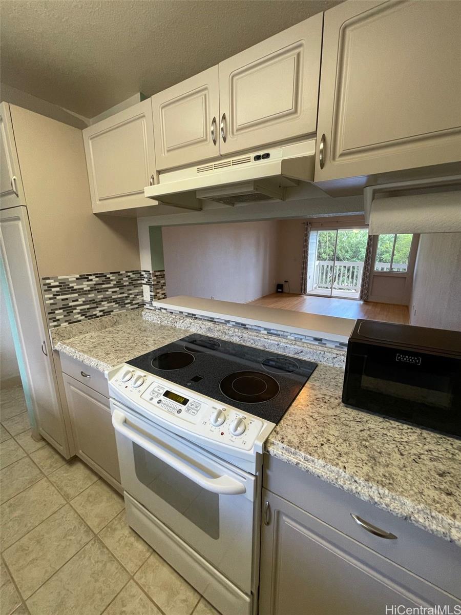 Parkglen At Waikele condo # BB203, Waipahu, Hawaii - photo 4 of 15