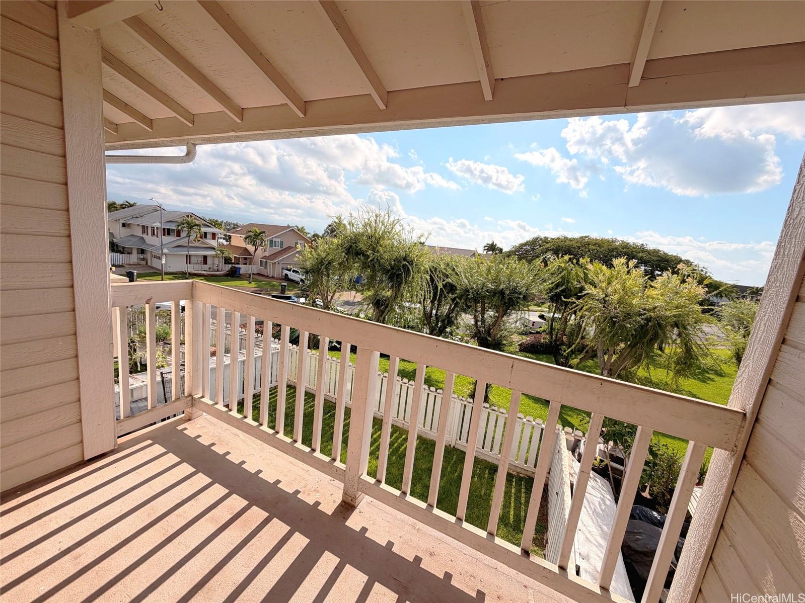 94-644 Lumiaina St Waipahu - Rental - photo 4 of 20