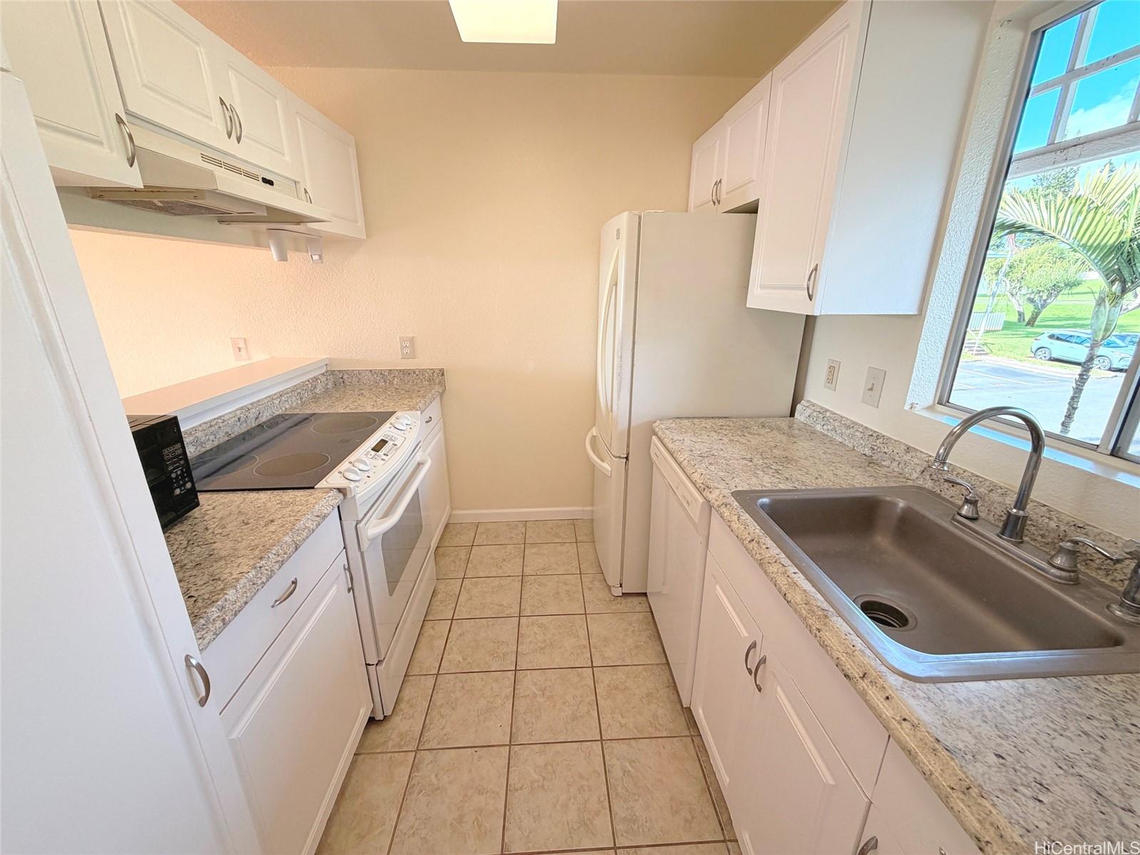 94-644 Lumiaina St Waipahu - Rental - photo 9 of 20