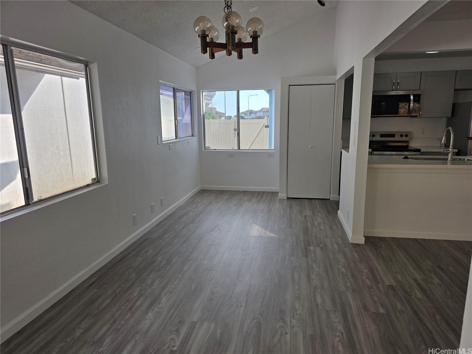 94-650 Nuao Pl Waipahu - Rental - photo 6 of 15