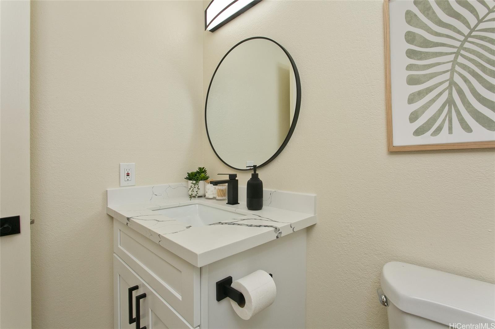 94-651  Maaniani Place Village Park, Waipahu home - photo 16 of 22