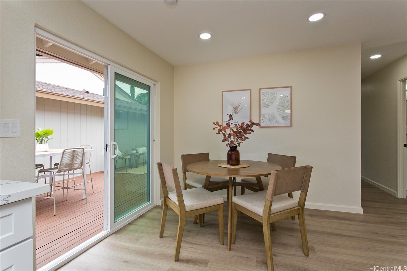94-651  Maaniani Place Village Park, Waipahu home - photo 9 of 22