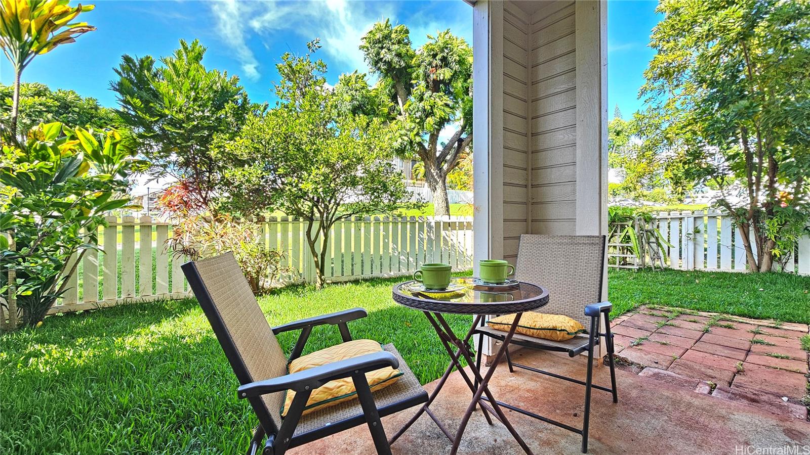 Waikele townhouse # X104, Waipahu, Hawaii - photo 21 of 25