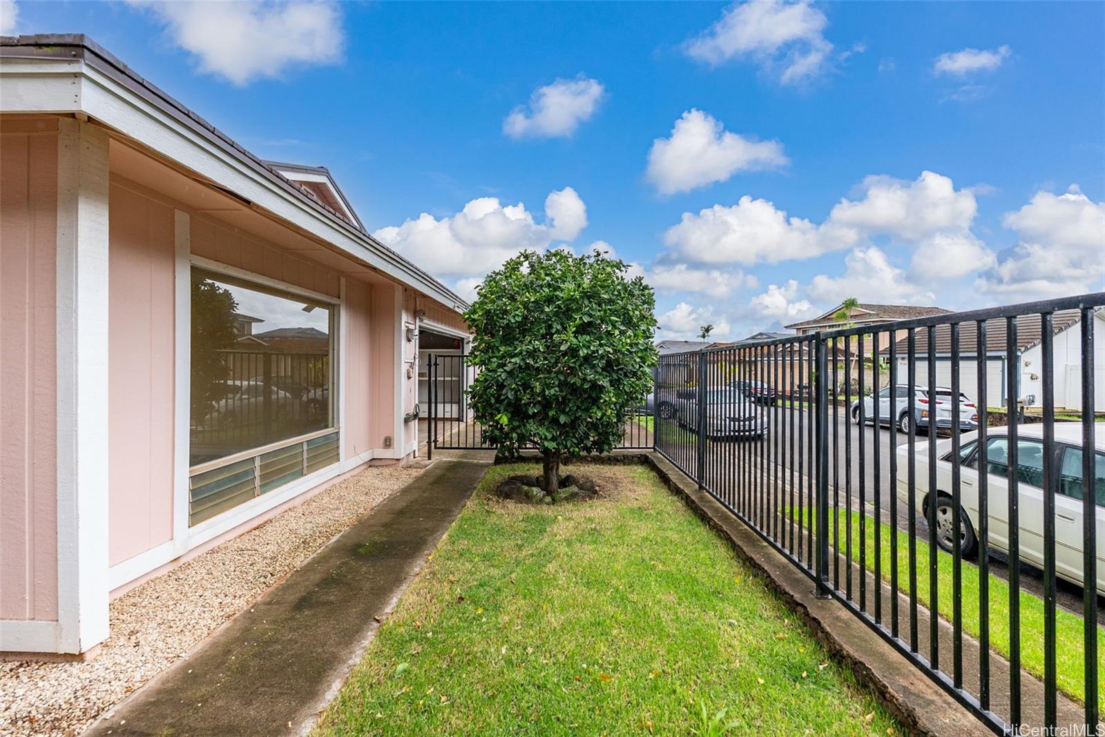94-659  Nuao Place Waipio Gentry, Waipahu home - photo 10 of 11
