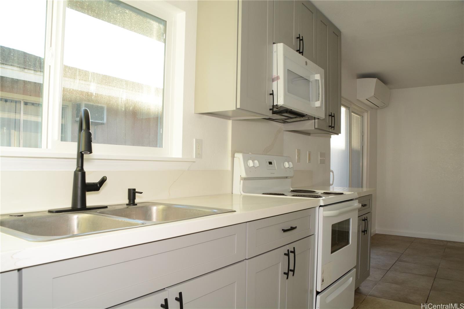 94-667 Maaniani Pl Waipahu - Rental - photo 11 of 16