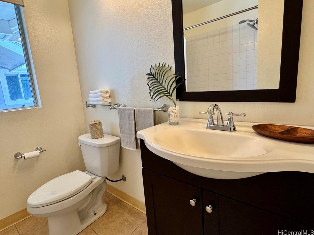 94-672 Lumiauau Street townhouse # G2, Waipahu, Hawaii - photo 14 of 20