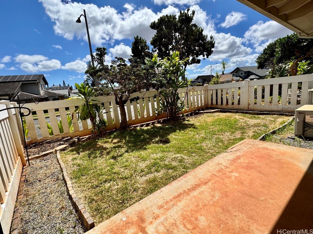 94-672 Lumiauau Street townhouse # G2, Waipahu, Hawaii - photo 16 of 20