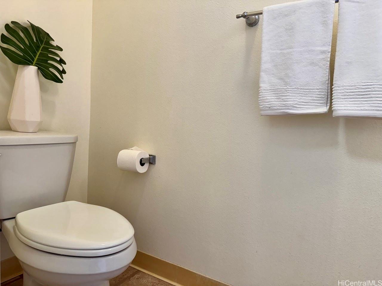 94-672 Lumiauau Street townhouse # G2, Waipahu, Hawaii - photo 8 of 20