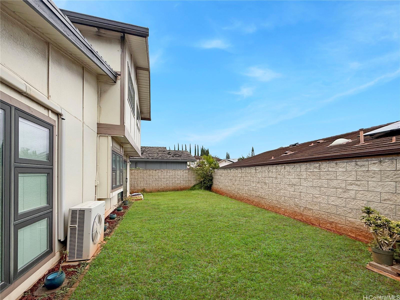 94-679 Nuao Pl Waipahu - Rental - photo 19 of 19
