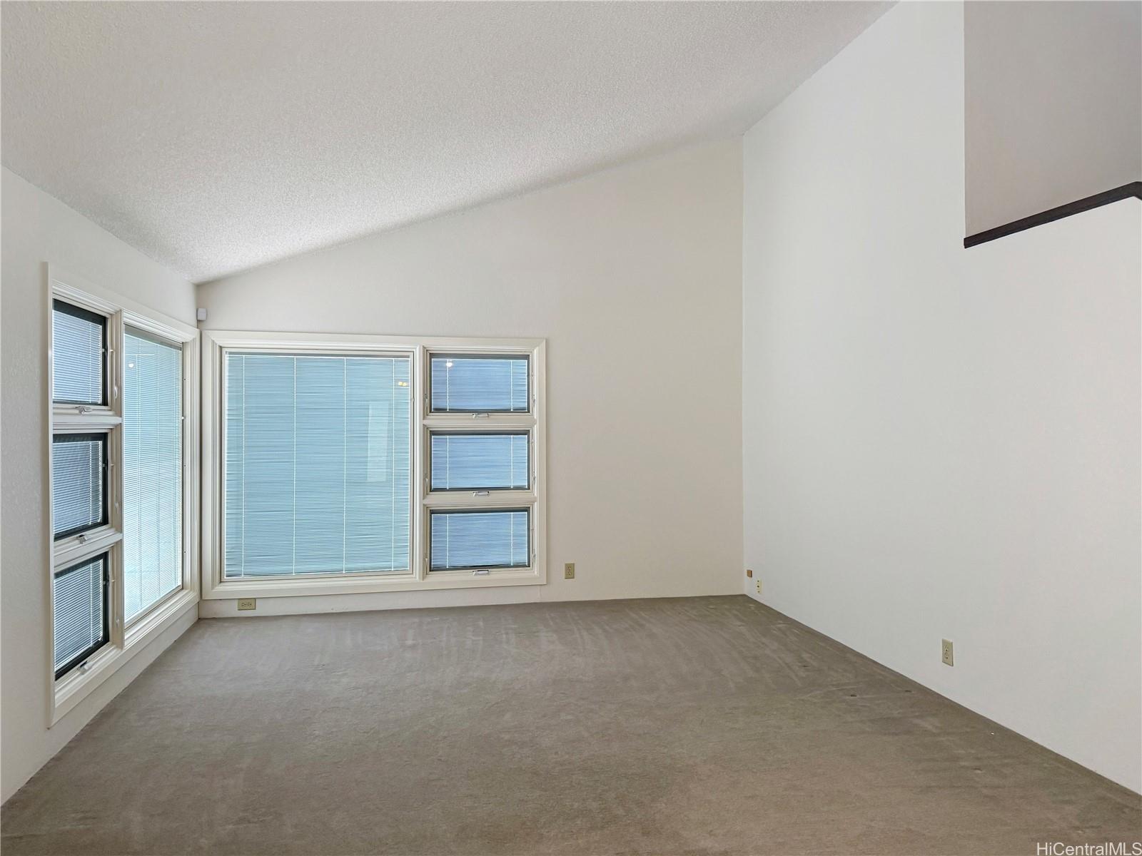 94-679 Nuao Pl Waipahu - Rental - photo 3 of 19