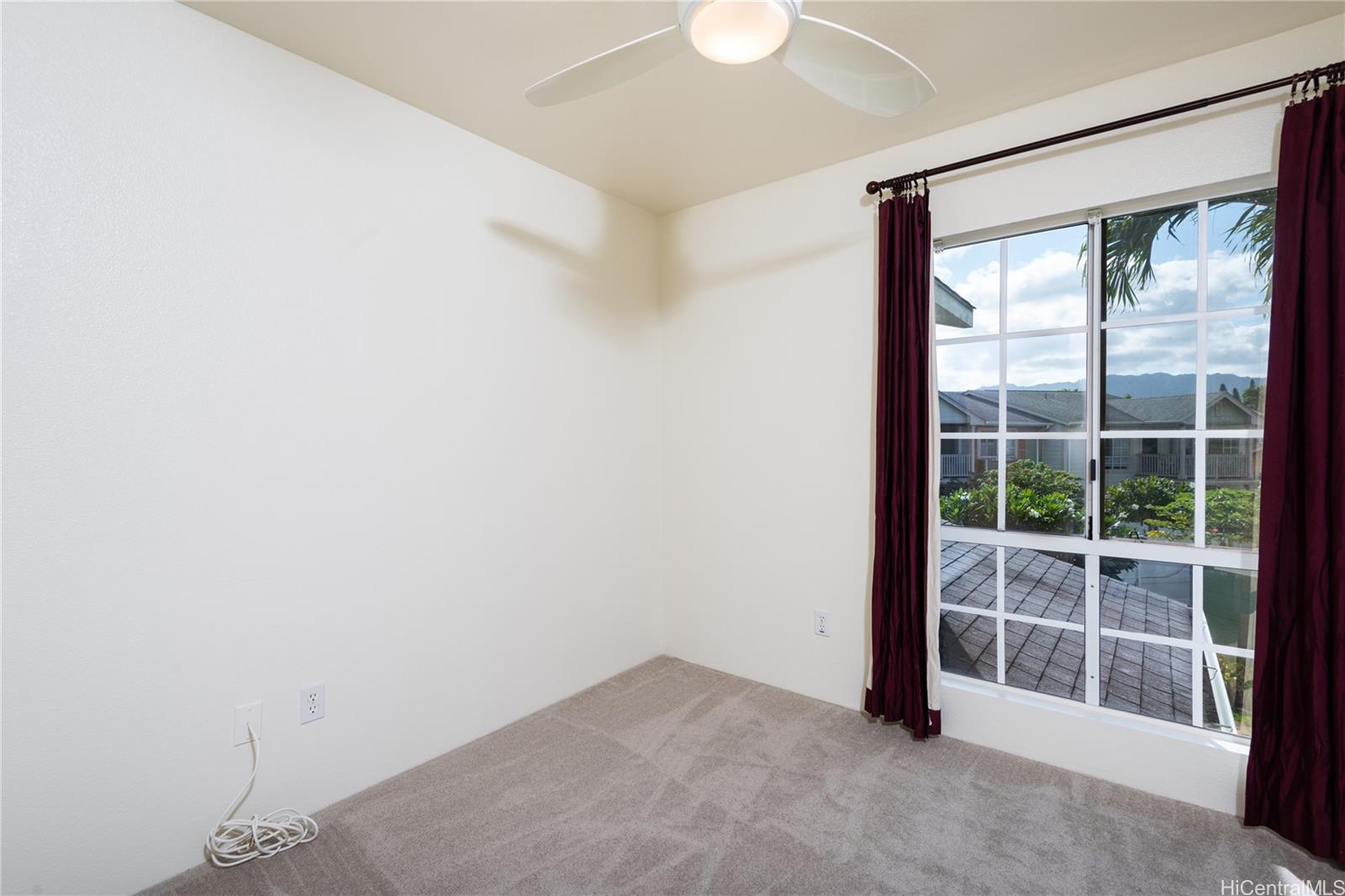 Village On The Green 2A condo # UU 204, Waipahu, Hawaii - photo 10 of 12