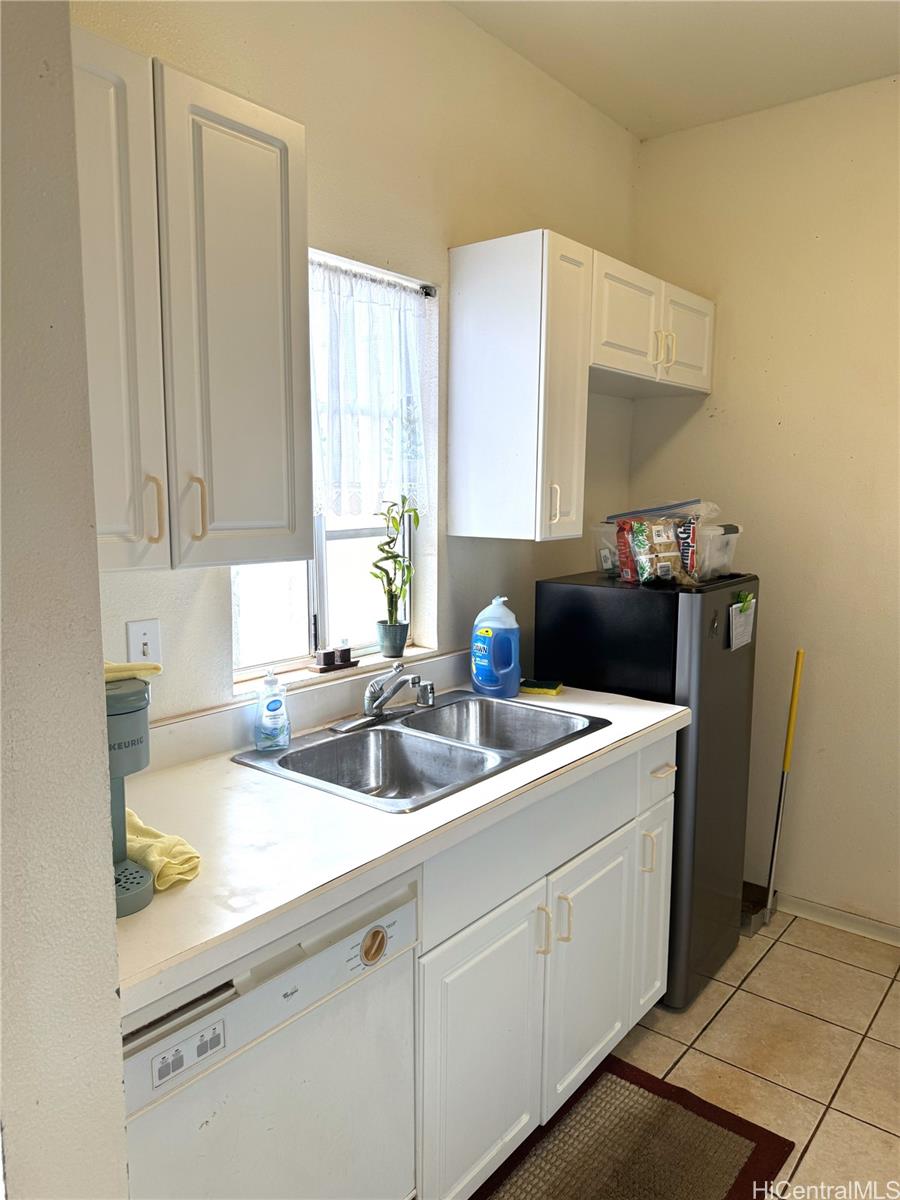 94-692 Lumiauau Street townhouse # TT5, Waipahu, Hawaii - photo 2 of 15