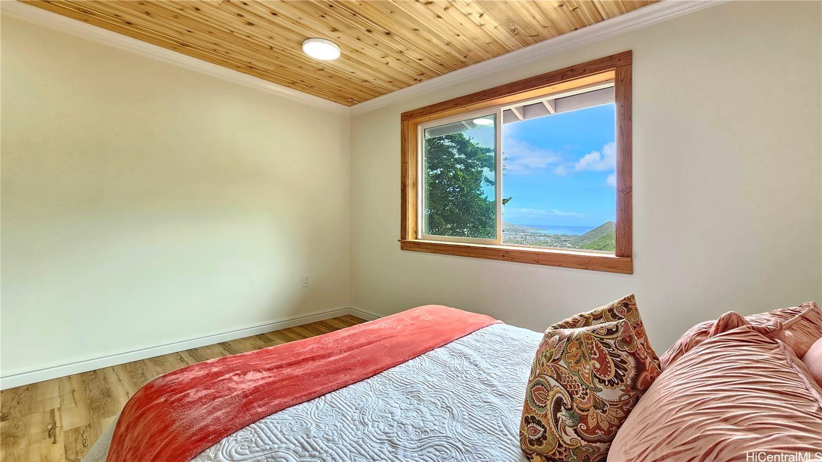 947  Uwao Street Hahaione-upper, Hawaii Kai home - photo 16 of 25