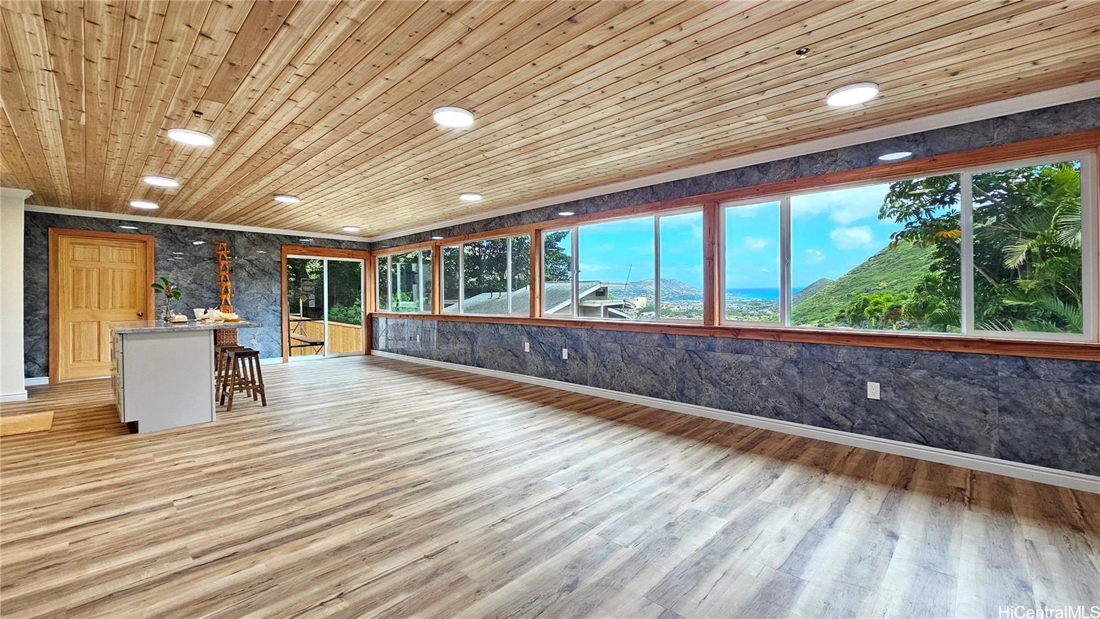 947  Uwao Street Hahaione-upper, Hawaii Kai home - photo 3 of 25