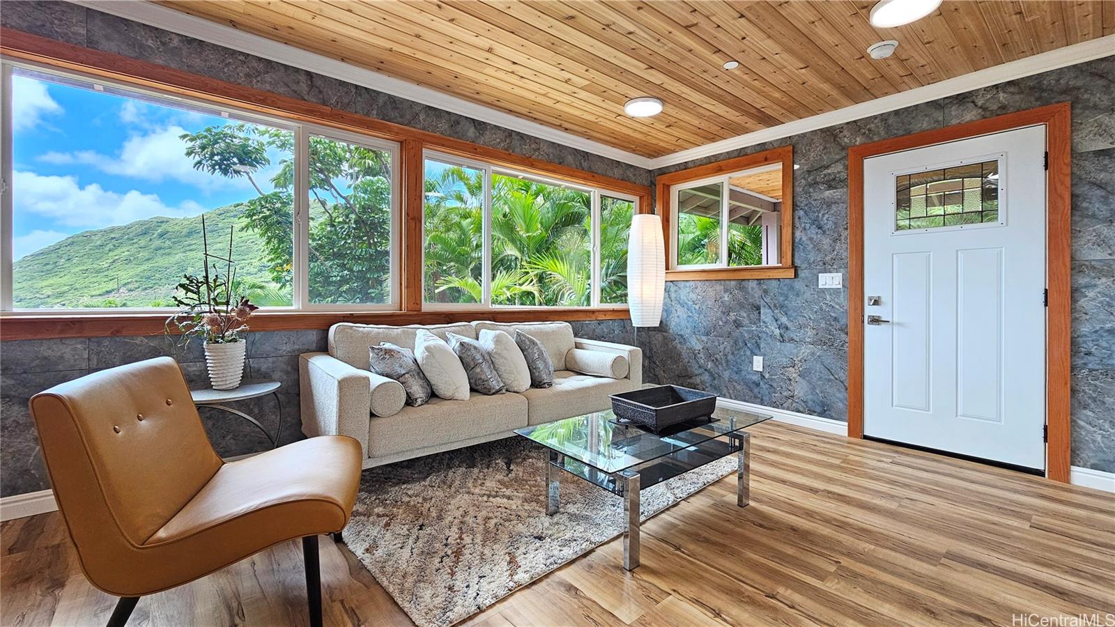 947  Uwao Street Hahaione-upper, Hawaii Kai home - photo 5 of 25
