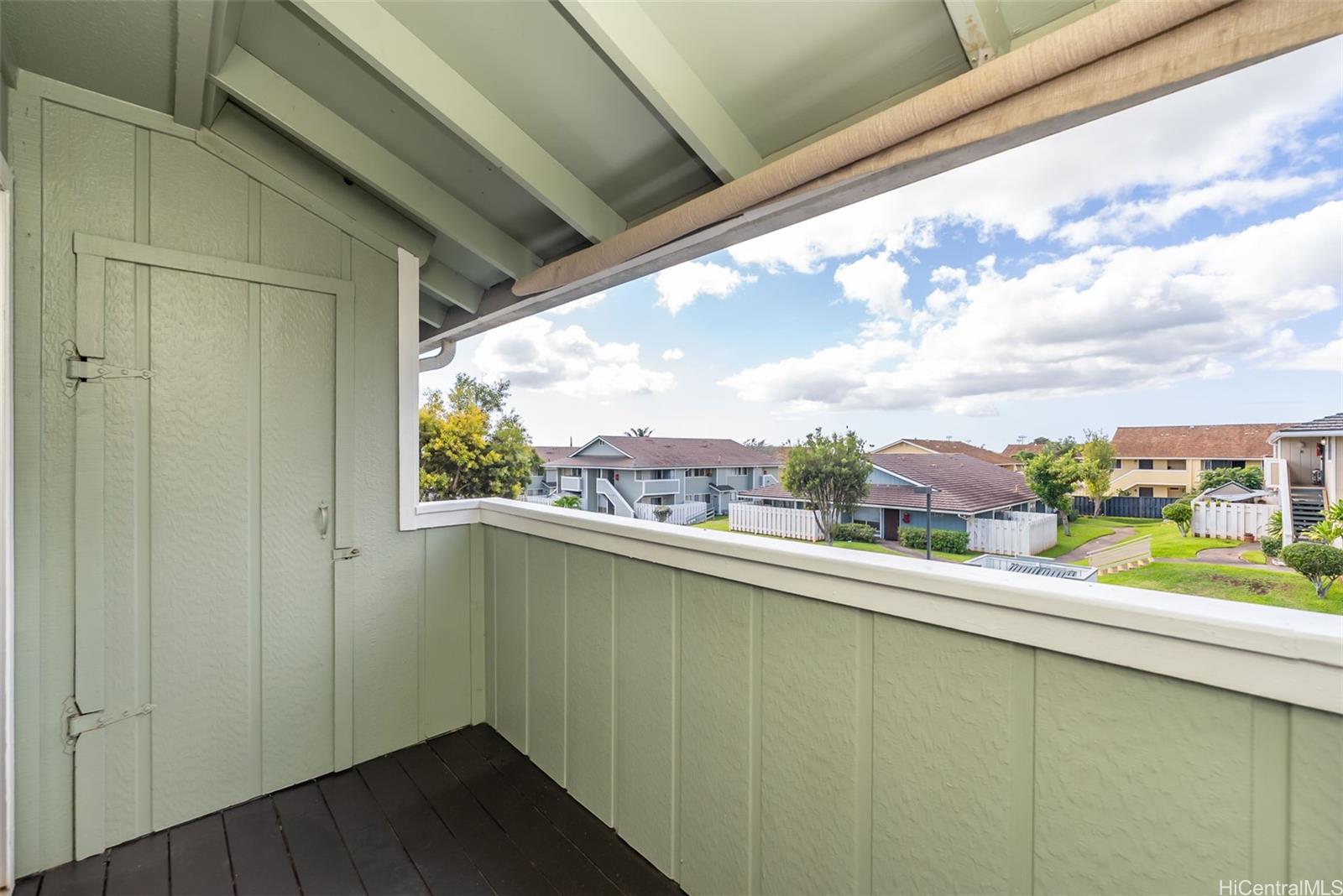 Waipio Gentry townhouse # X6, Waipahu, Hawaii - photo 22 of 25