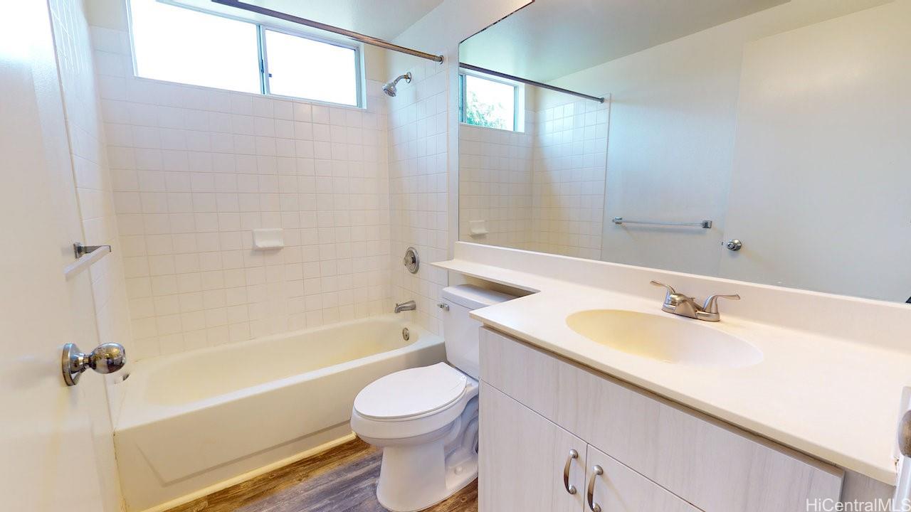 Village On The Green 1B condo # KK101, Waipahu, Hawaii - photo 15 of 20