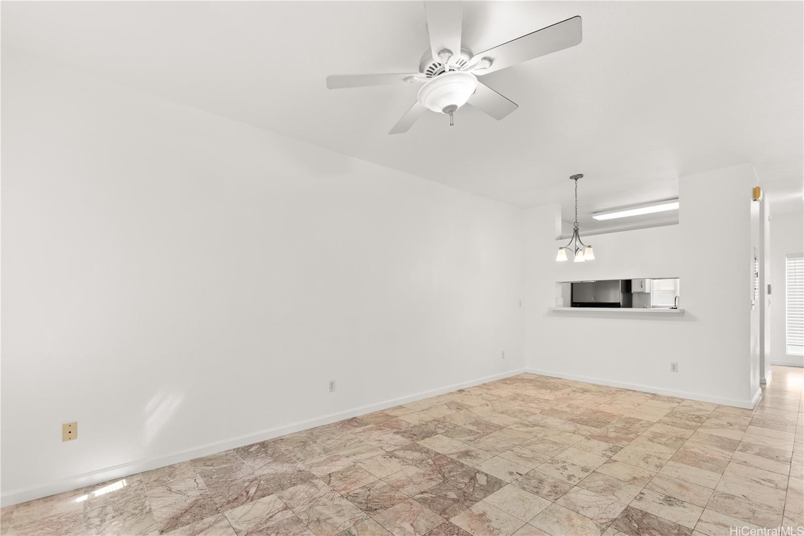 Village On The Green 1A condo # GG2, Waipahu, Hawaii - photo 7 of 22