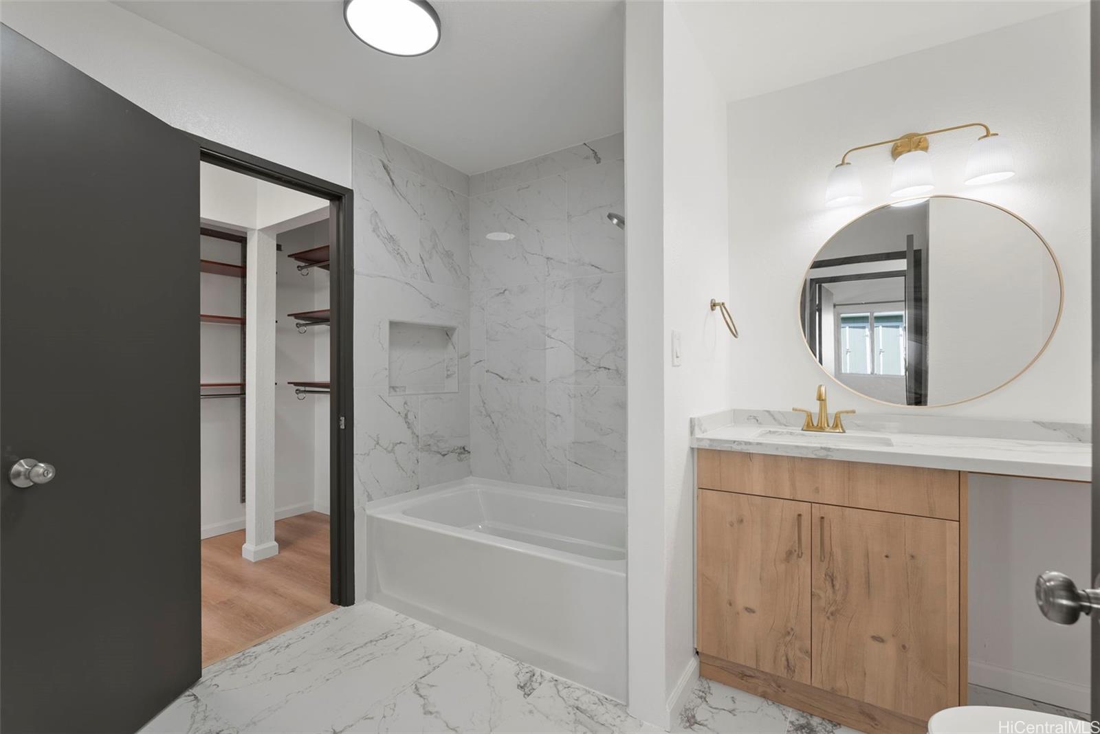 Waipio Gentry townhouse # G2, Waipahu, Hawaii - photo 16 of 25